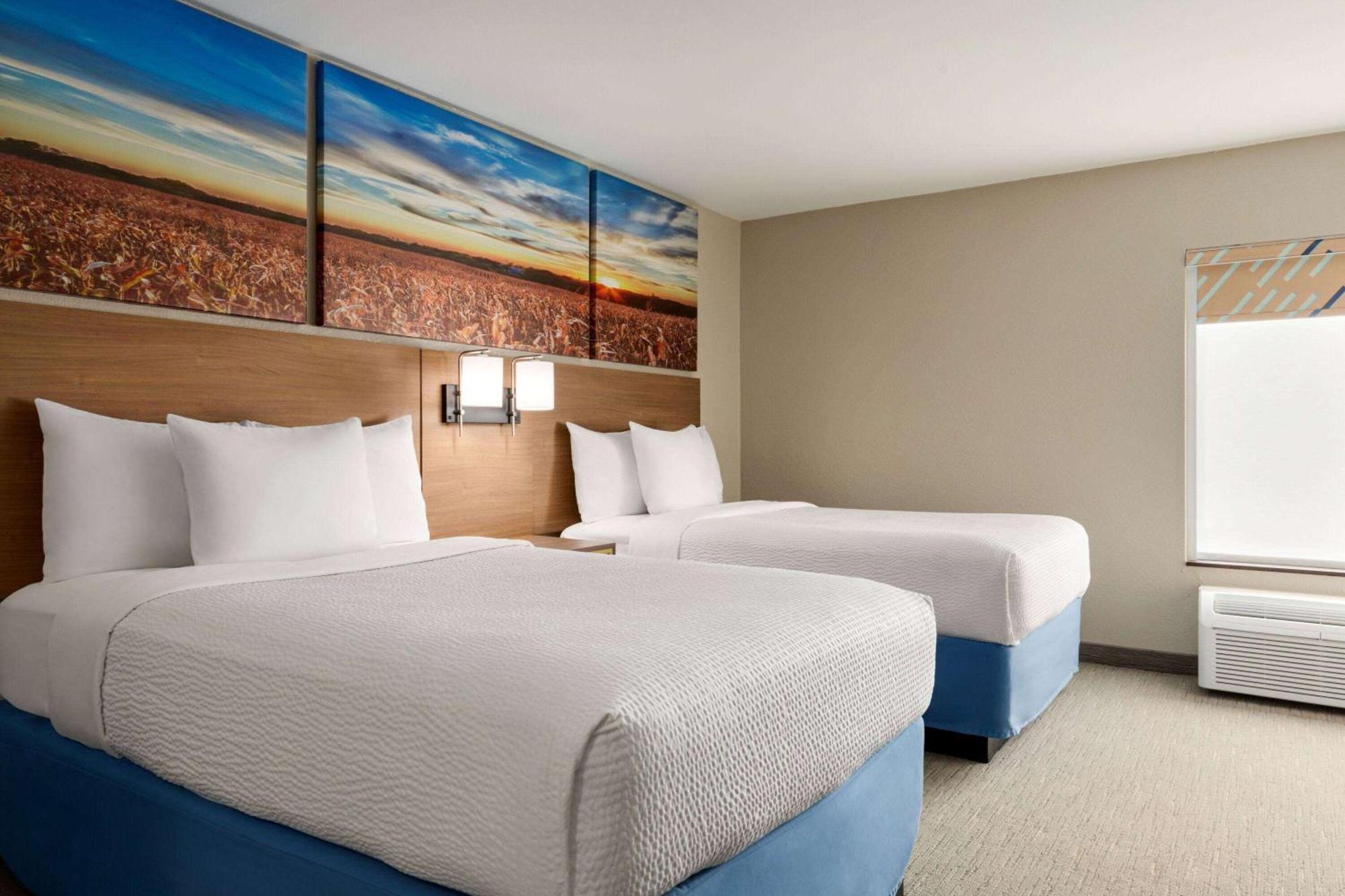 Days Inn By Wyndham Hillsboro Dış mekan fotoğraf