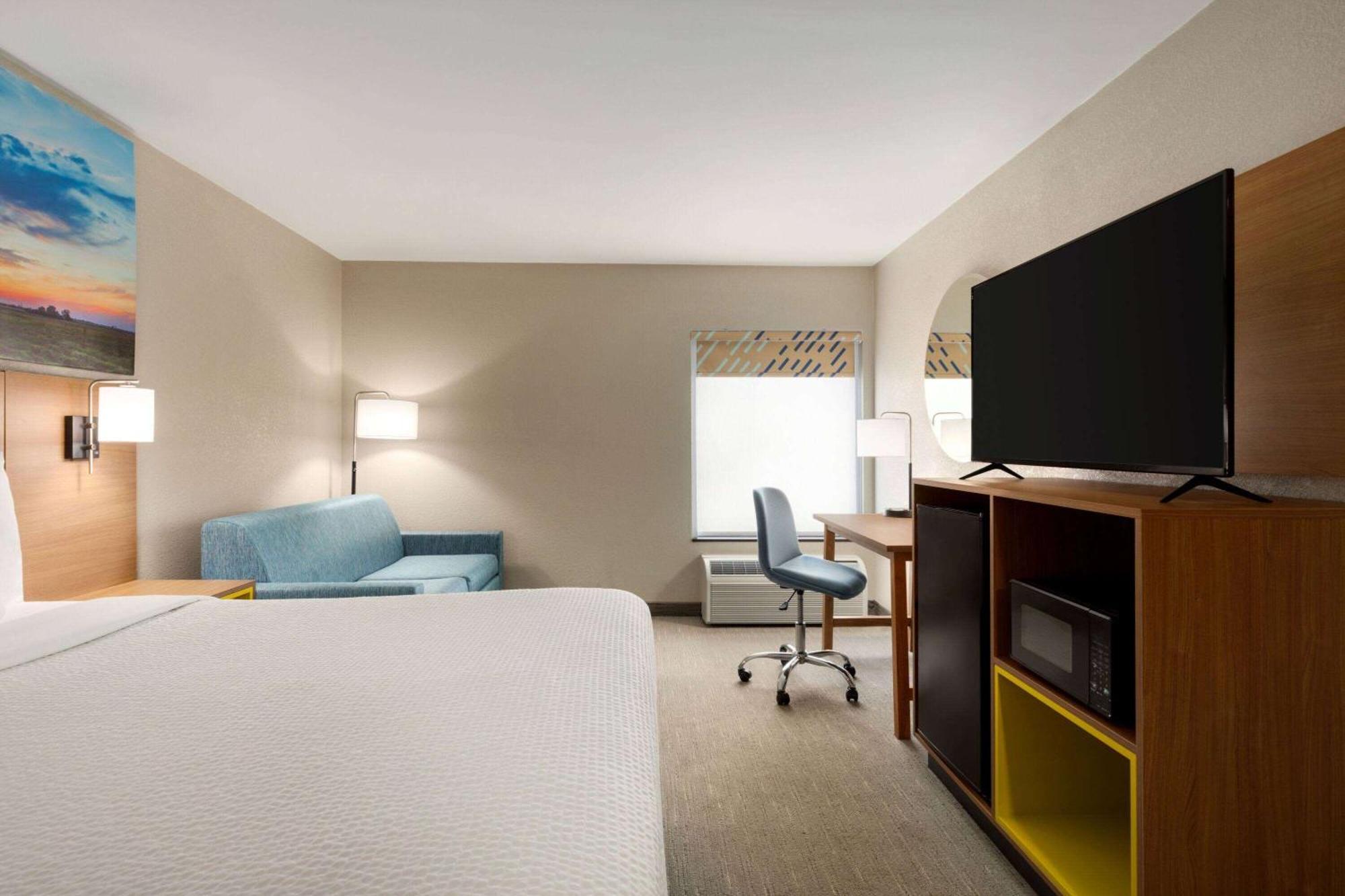 Days Inn By Wyndham Hillsboro Dış mekan fotoğraf