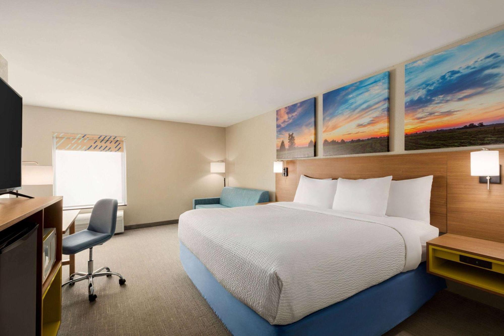 Days Inn By Wyndham Hillsboro Dış mekan fotoğraf