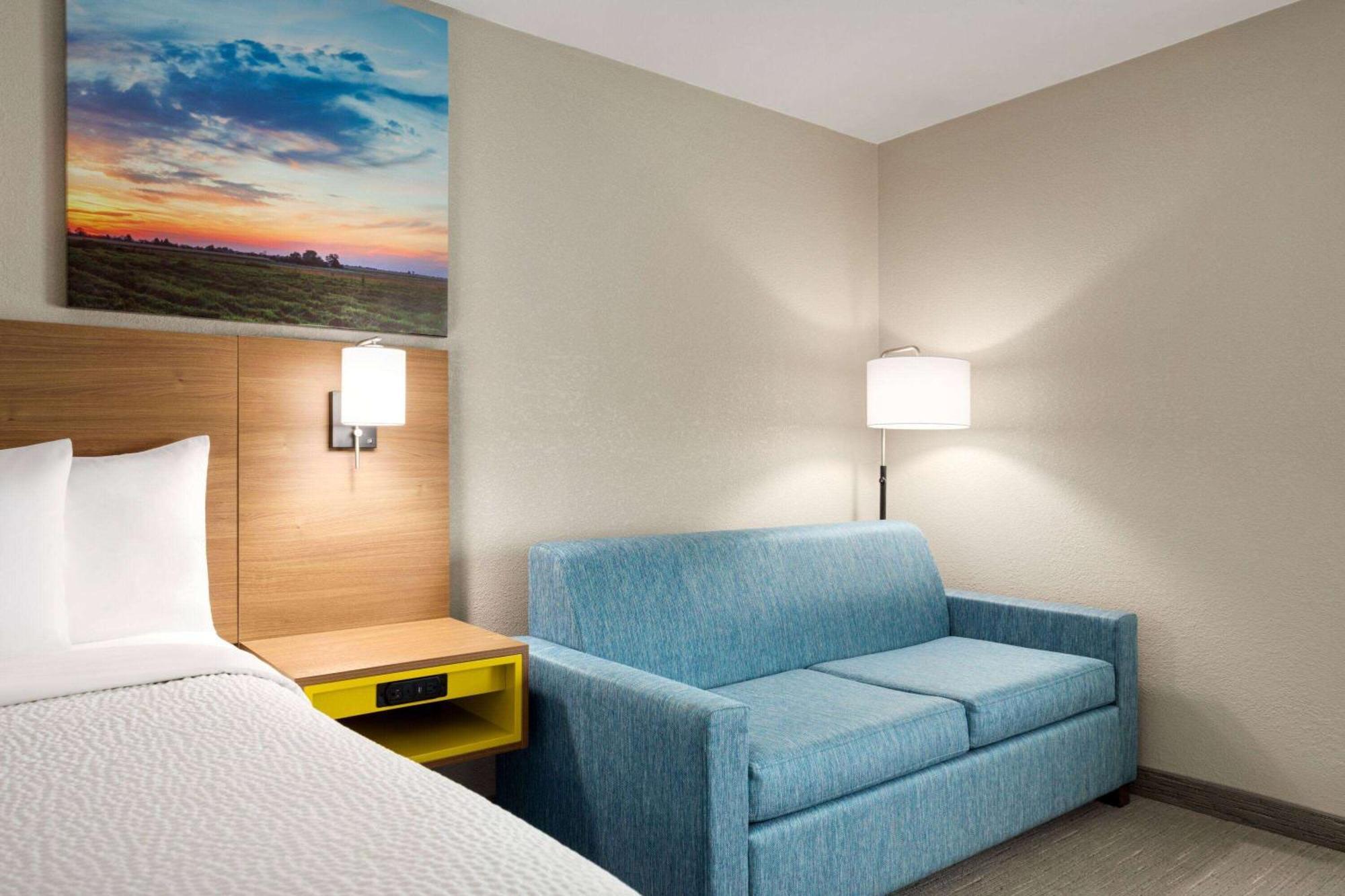 Days Inn By Wyndham Hillsboro Dış mekan fotoğraf