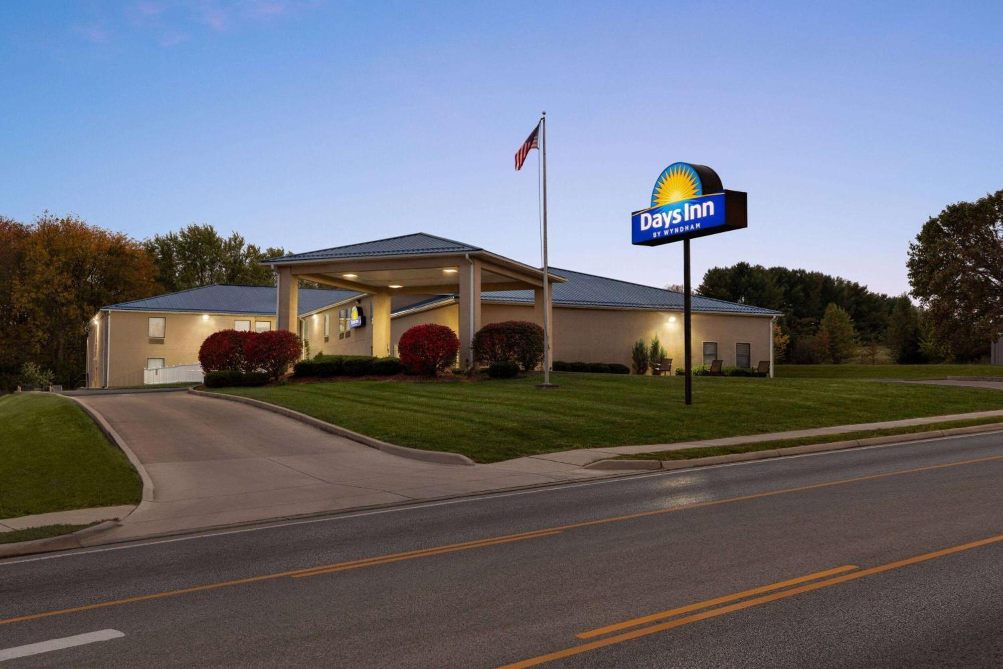 Days Inn By Wyndham Hillsboro Dış mekan fotoğraf